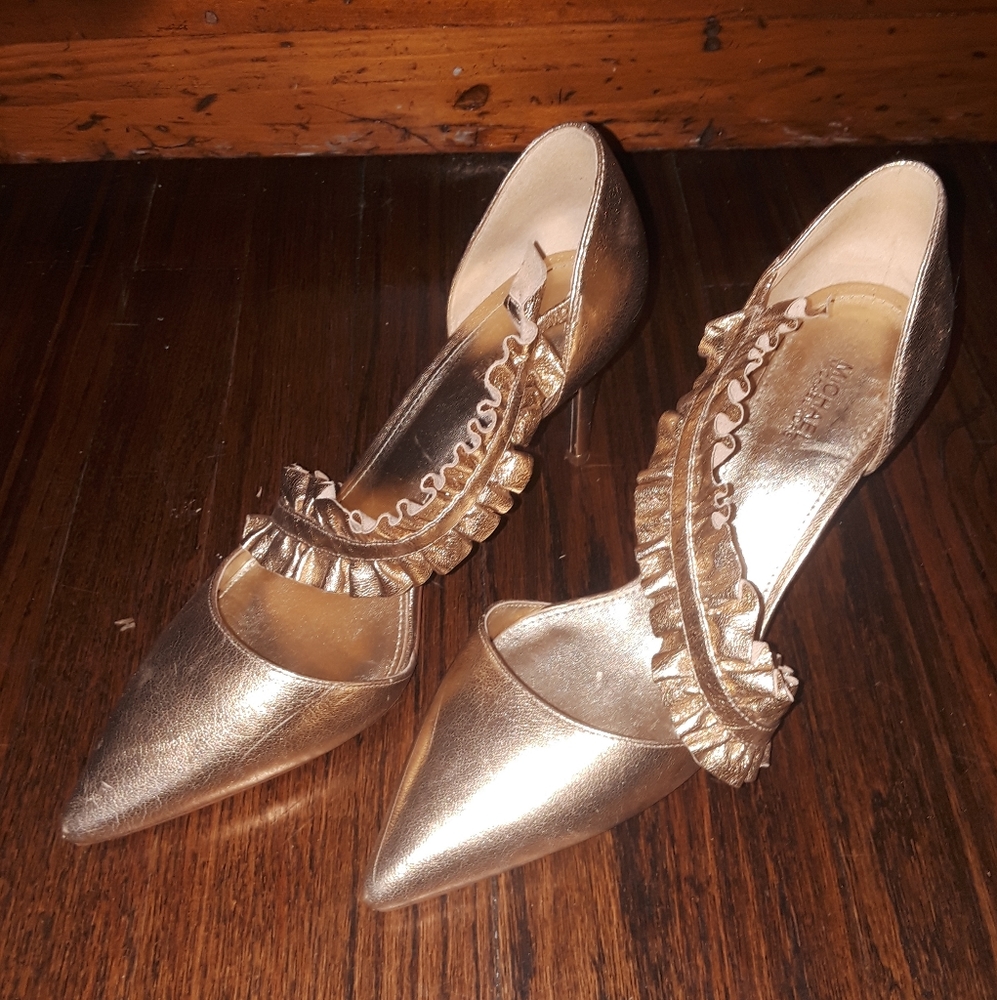 Michael Kors gold heels